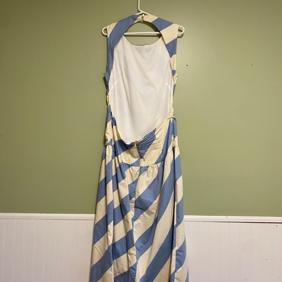 Size 12 Cream and blue striped ASOS backless dress - Picture 2 of 6
